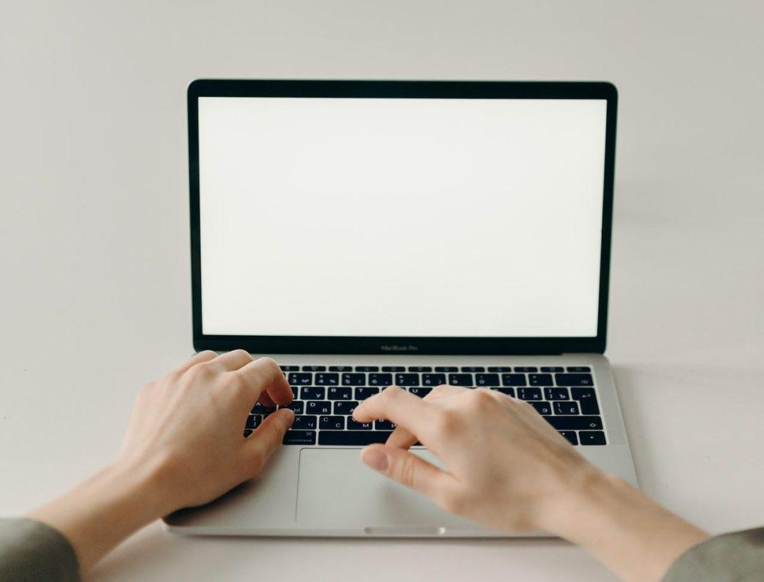 How to Fix a Mac Stuck on a White Screen